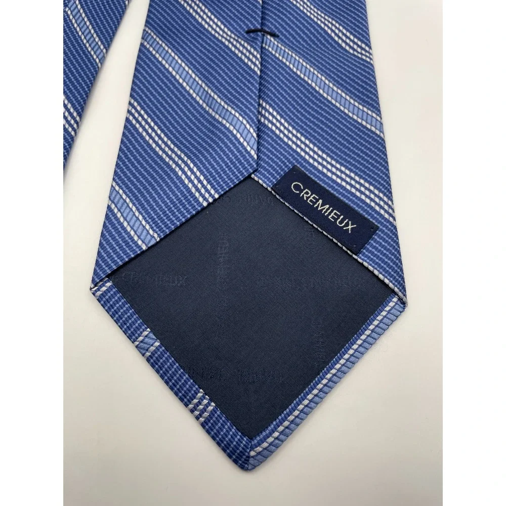 Cremieux Mens Blue White Diagonal Stripe Silk Handmade Necktie Made in USA